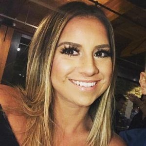 Meet your Posher, Aline